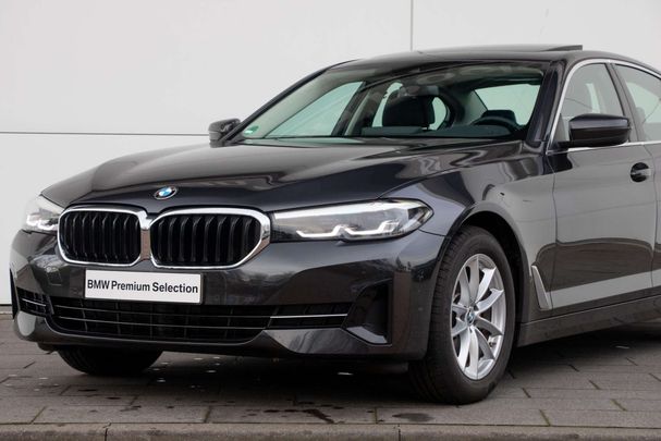 BMW 520i 135 kW image number 27