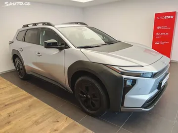 Car image 2
