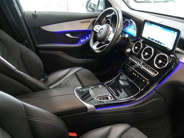 Mercedes-Benz GLC 300 de 225 kW image number 3