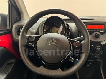 Car image 30