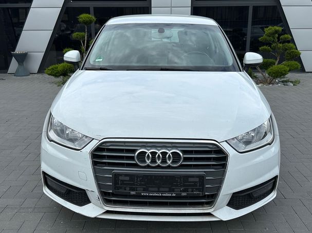 Audi A1 1.0 TFSI S tronic Sport 70 kW image number 3