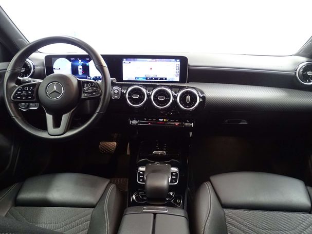 Mercedes-Benz A 180 d Style 85 kW image number 9