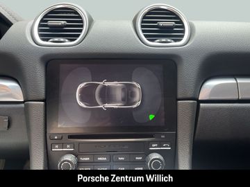 Car image 25