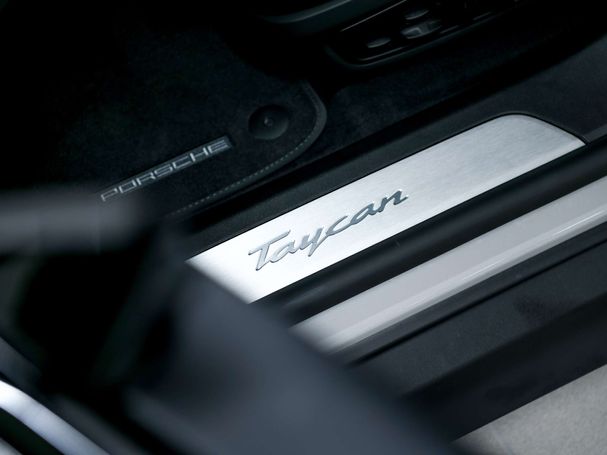 Porsche Taycan 320 kW image number 16