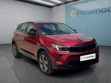 Car image 2