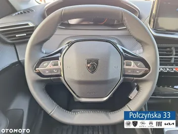 Car image 40
