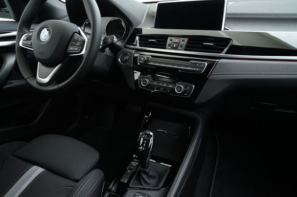 BMW X2 sDrive18d 110 kW image number 10