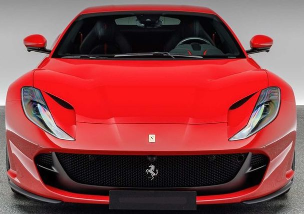 Ferrari 812 Superfast 588 kW image number 4