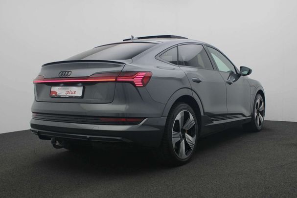 Audi e-tron 55 quattro Sportback 300 kW image number 2