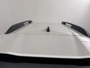 Car image 38
