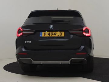 Car image 40