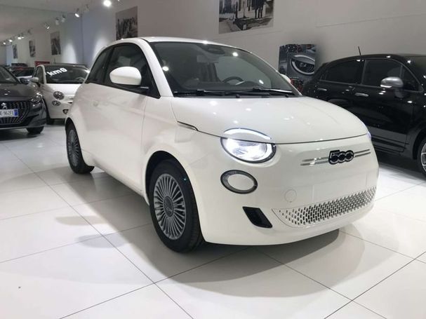 Fiat 500 e 70 kW image number 3