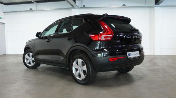 Volvo XC40 95 kW image number 37