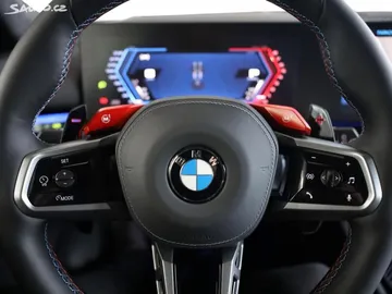 Car image 34