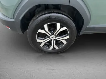 Car image 30