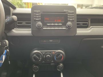 Car image 24