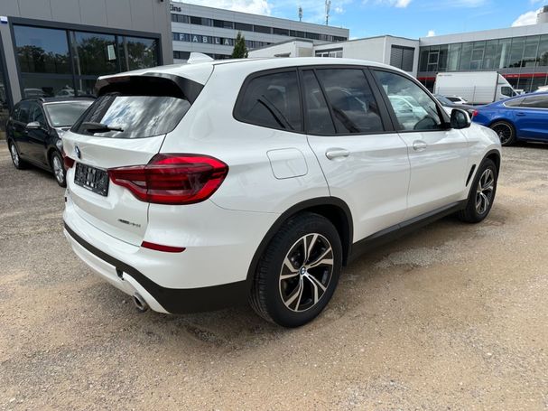 BMW X3 xDrive 135 kW image number 4