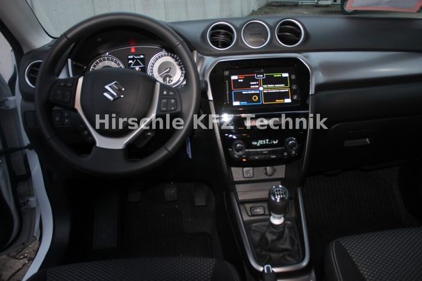 Suzuki Vitara 1.4 Boosterjet Hybrid 95 kW image number 4