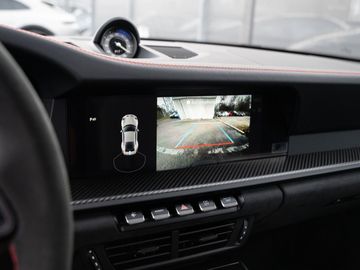 Car image 38