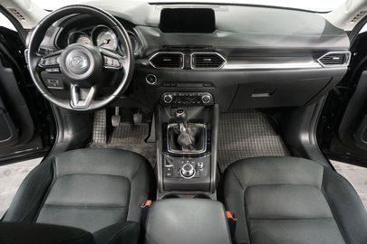 Car image 8