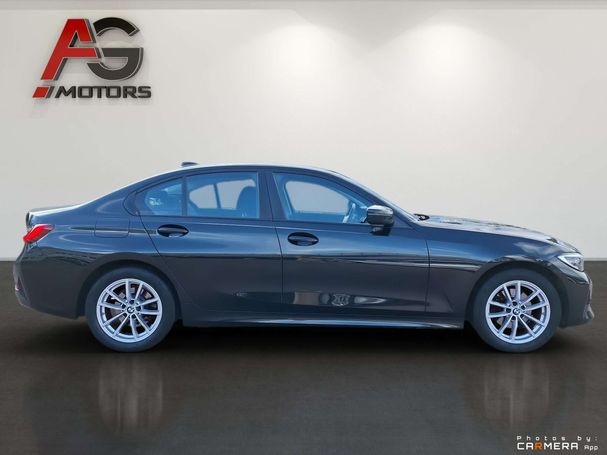 BMW 320d xDrive 140 kW image number 4