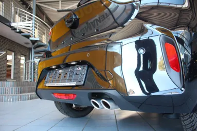 Car image 27