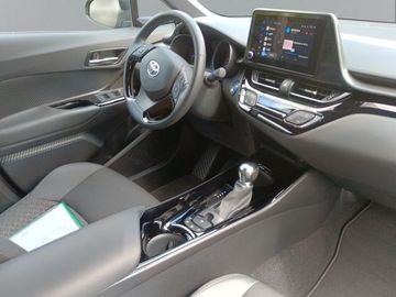 Car image 9