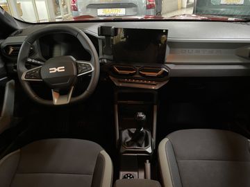 Car image 10