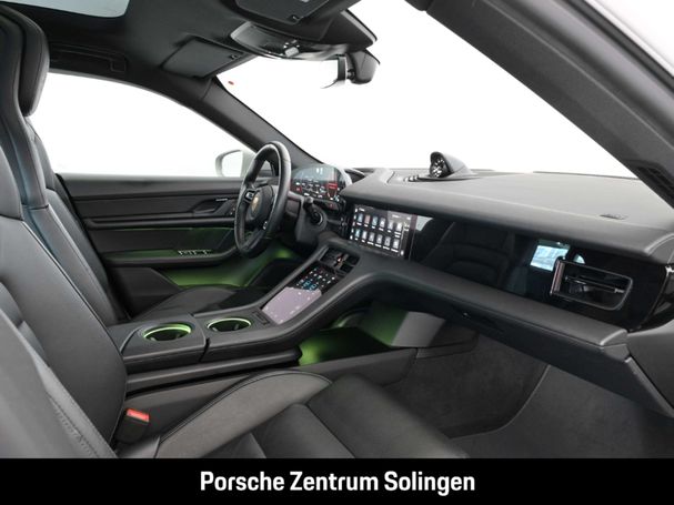 Porsche Taycan 350 kW image number 19