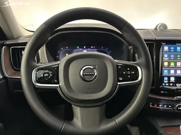 Car image 32