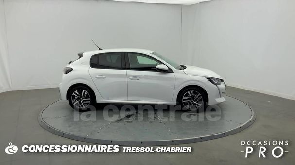 Peugeot 208 PureTech 100 Allure 74 kW image number 4