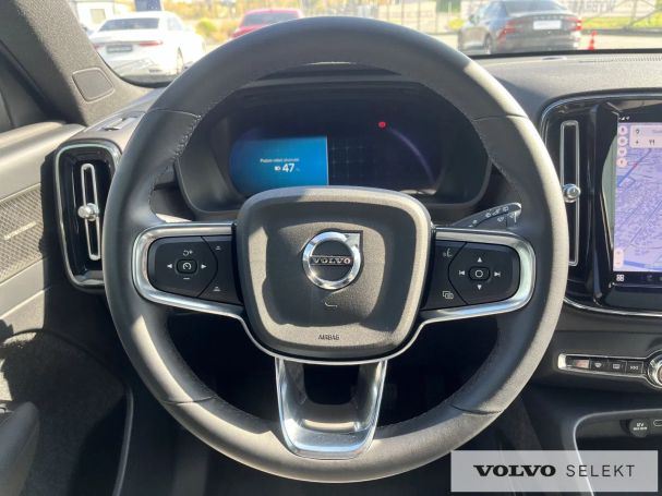 Volvo XC40 AWD 300 kW image number 17