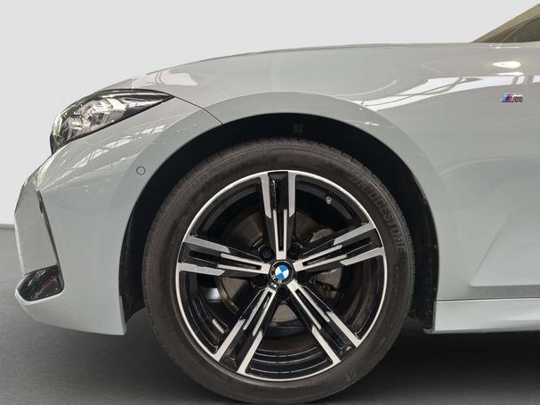 BMW 320d Touring M Sport 140 kW image number 9