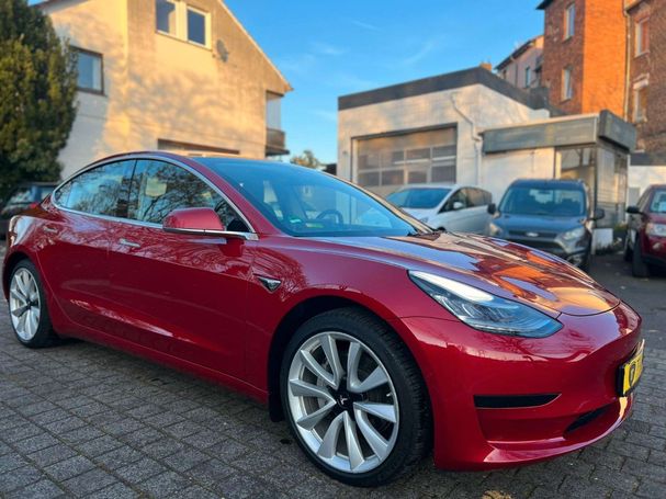 Tesla Model 3 Plus 239 kW image number 2