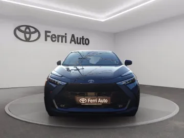 Car image 2