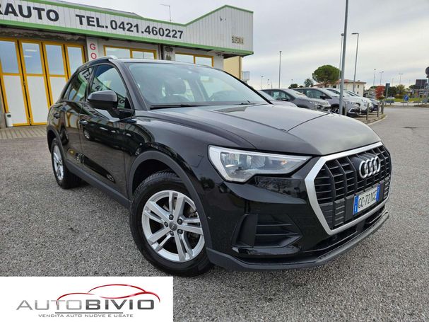 Audi Q3 35 TDI S tronic Business 110 kW image number 2