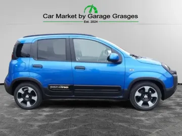 Car image 2