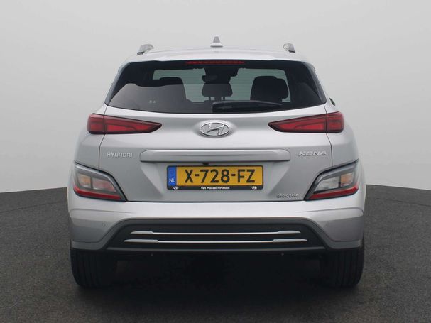 Hyundai Kona EV 150 kW image number 6