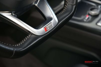 Car image 38