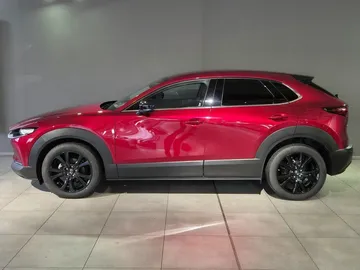 Car image 3
