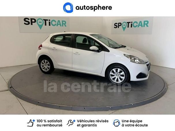 Peugeot 208 BlueHDi 100 75 kW image number 2