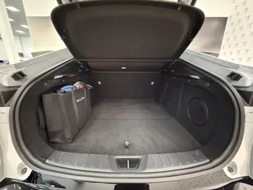 Car image 46