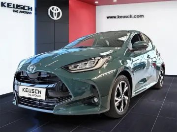 Car image 2