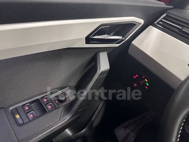 Seat Arona 1.0 TSI XCELLENCE 81 kW image number 8