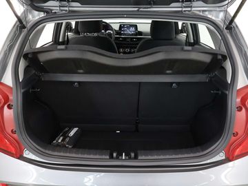 Car image 31