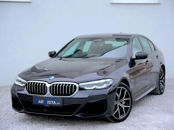 BMW 545 e xDrive 290 kW image number 1