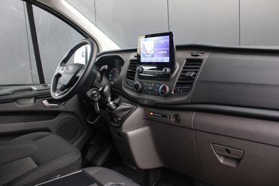 Car image 21