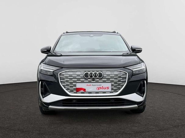 Audi Q4 45 quattro e-tron S-line 195 kW image number 8