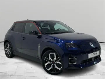 Car image 25