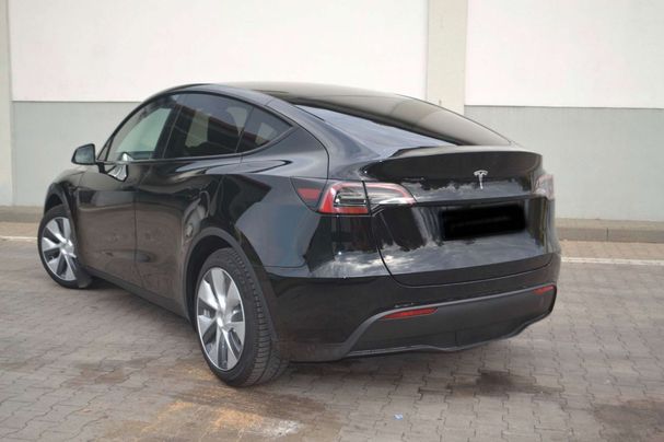 Tesla Model Y 220 kW image number 4